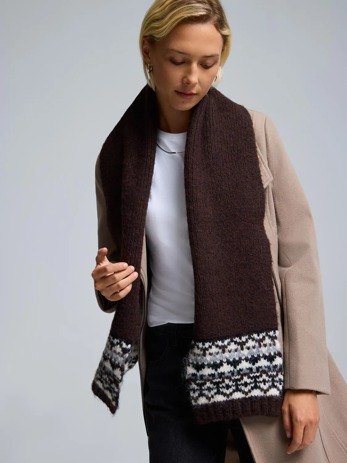 Jacquard Knit Scarf sold by Suzy Shier product image thumbnail 2