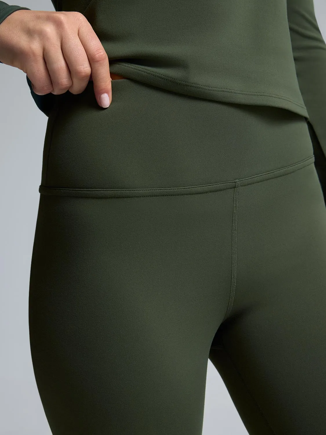 High-Rise Basic Leggings sold by Suzy Shier product image thumbnail 2