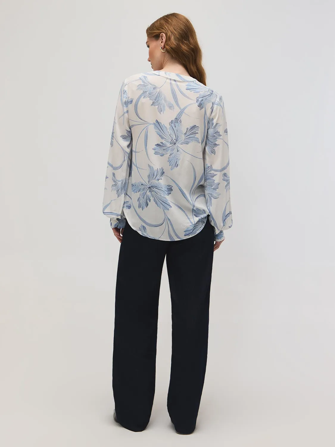 Floral Split Collar Popover Blouse sold by Suzy Shier product image thumbnail 4