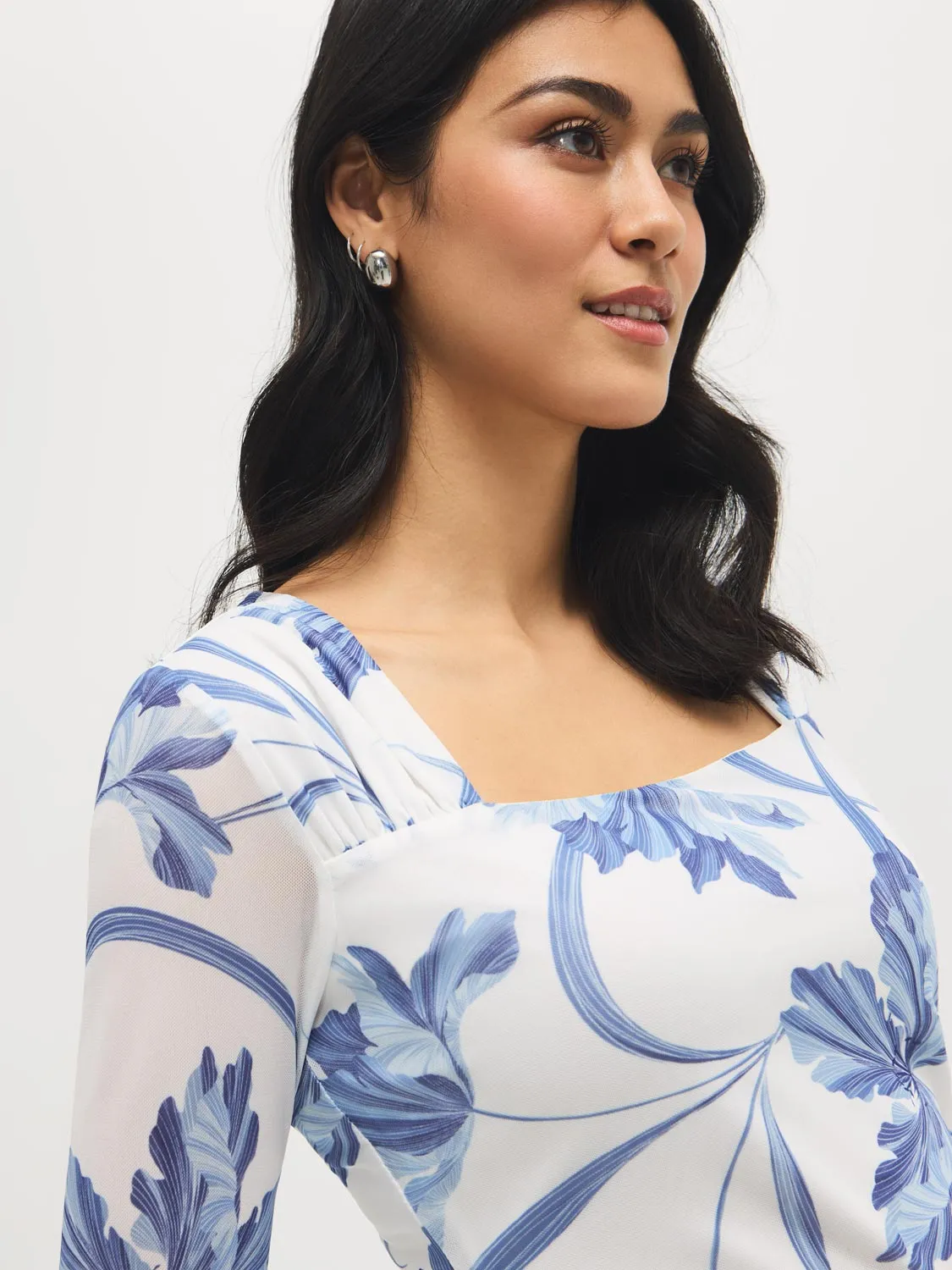 Floral Square Neck Mesh Top sold by Suzy Shier product image thumbnail 2