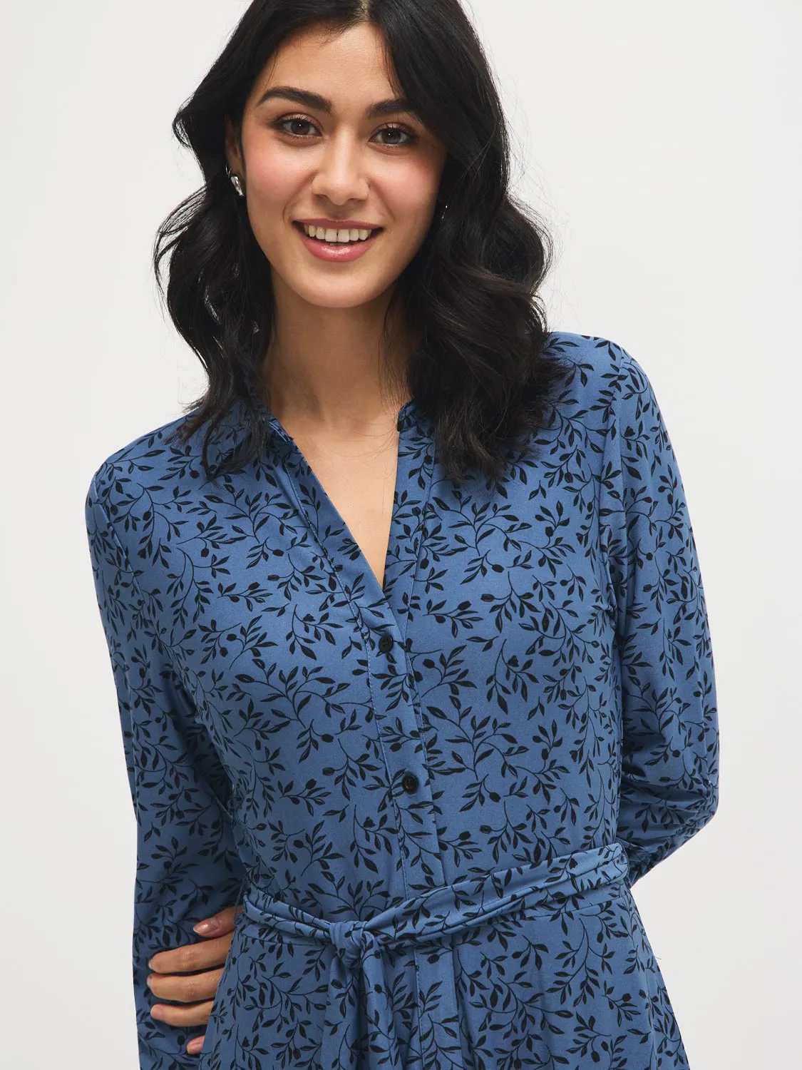 Floral Button-Front Shirt Dress sold by Suzy Shier product image thumbnail 2