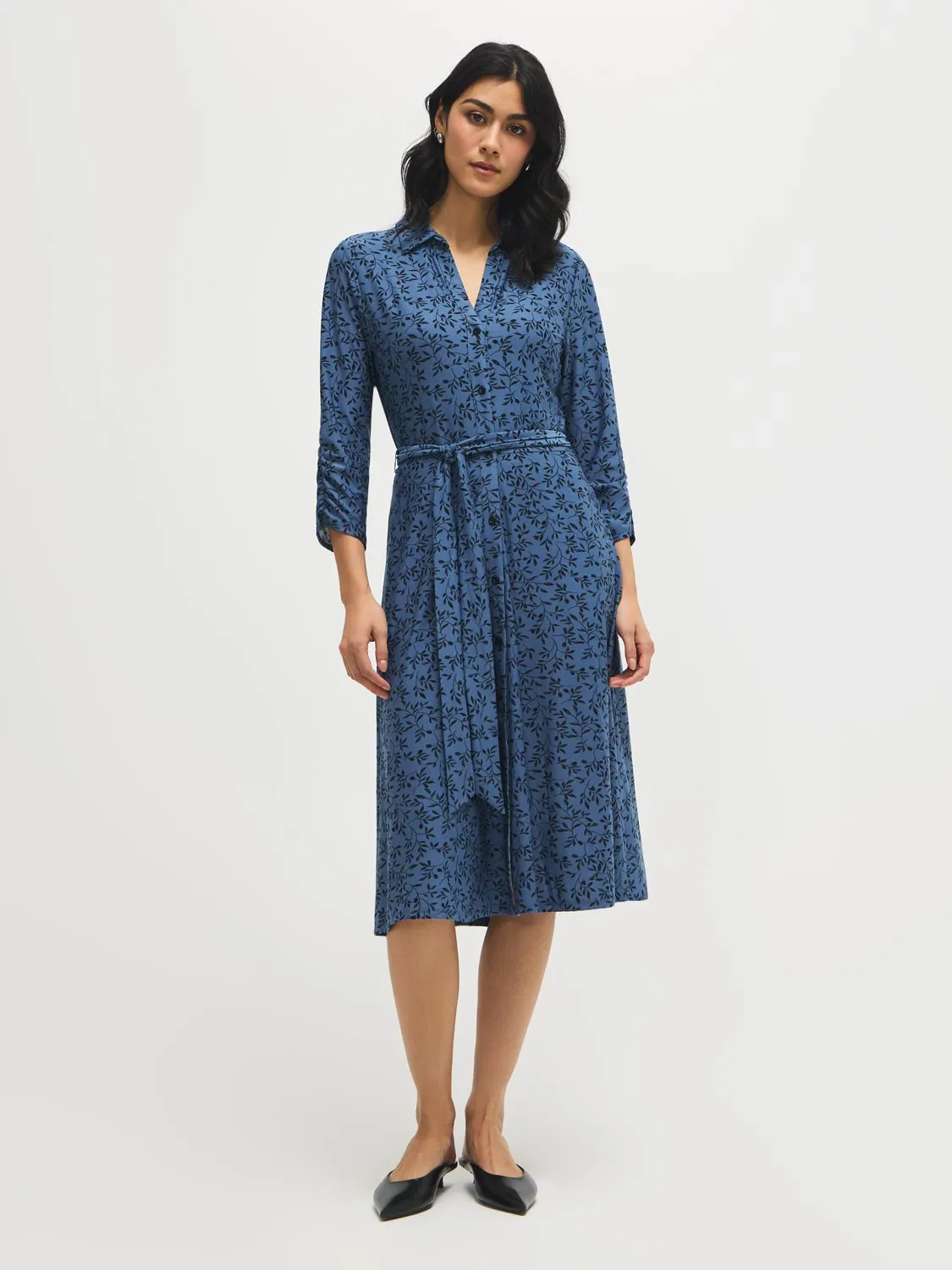 Floral Button-Front Shirt Dress sold by Suzy Shier product image thumbnail 3