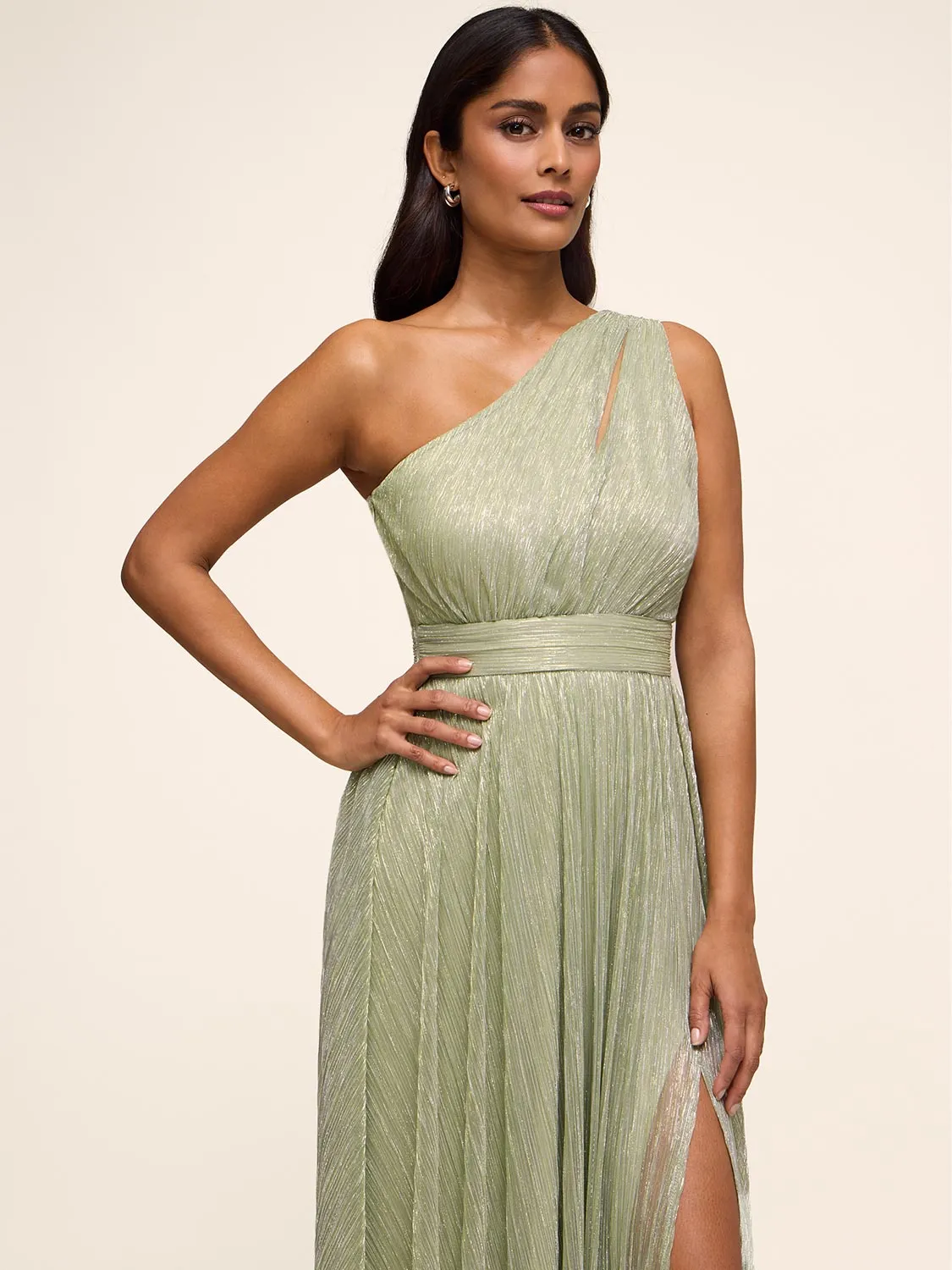 Metallic One-Shoulder Gown sold by Suzy Shier product image thumbnail 3
