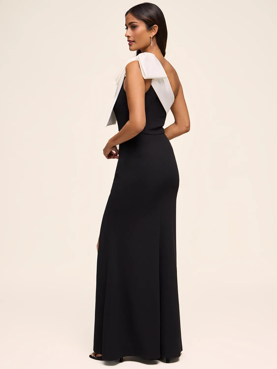 One-Shoulder Gown With Colour Block Bow sold by Suzy Shier product image thumbnail 5