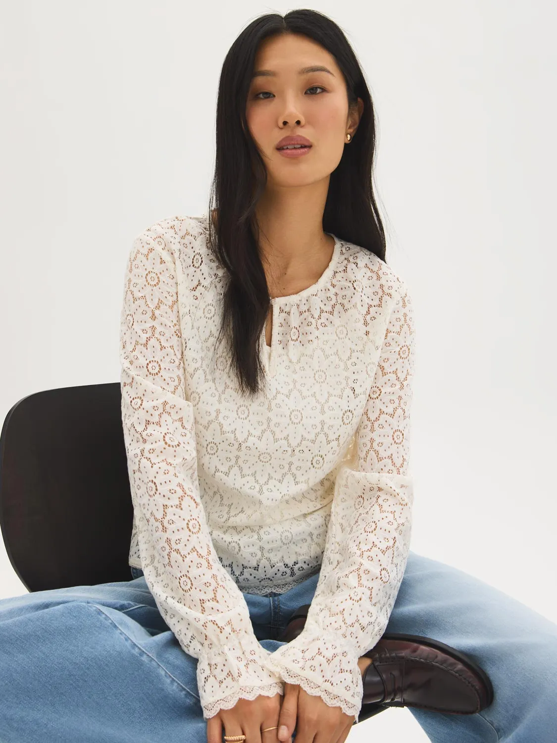 Scallop Lace Top With Keyhole sold by Suzy Shier