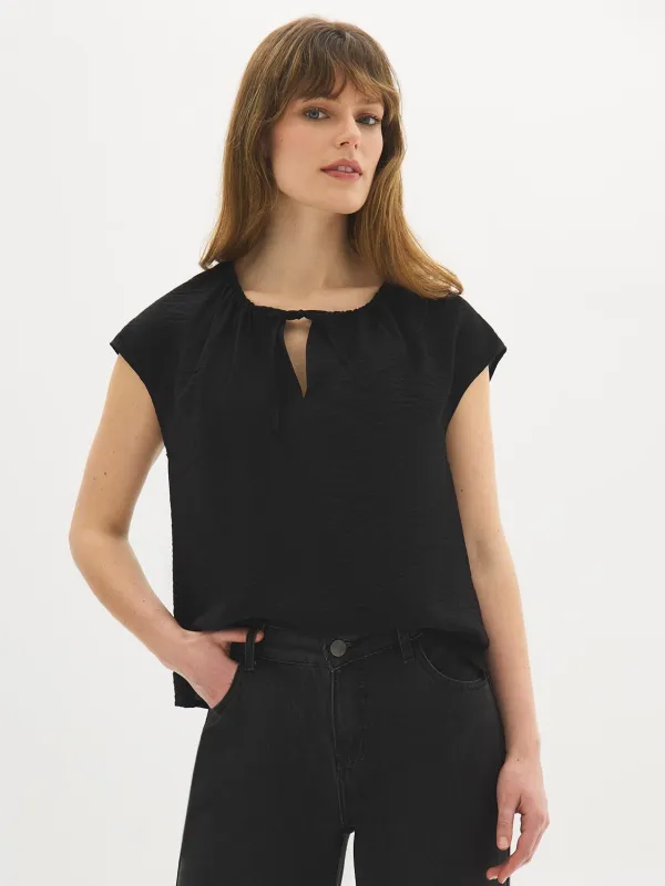 Tie-Front Dolman Sleeve Blouse made by Suzy Shier