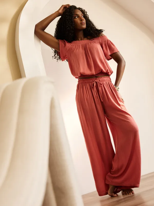 Crinkle Gauze Wide-Leg Pants made by Suzy Shier