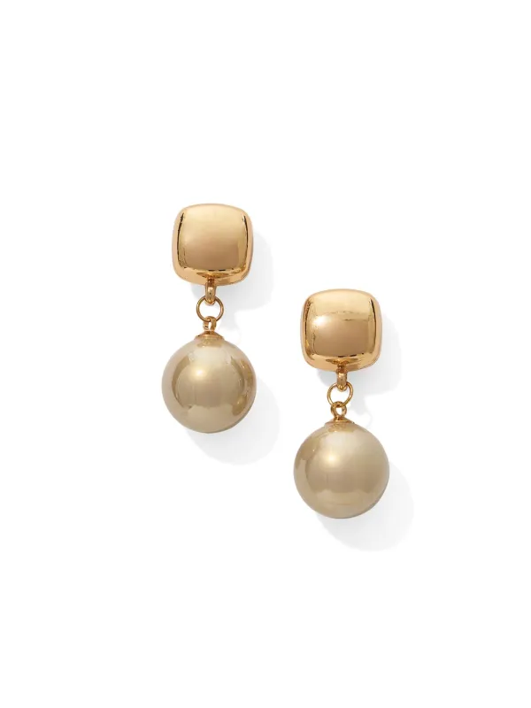 Oversized Pearl Earrings made by Suzy Shier