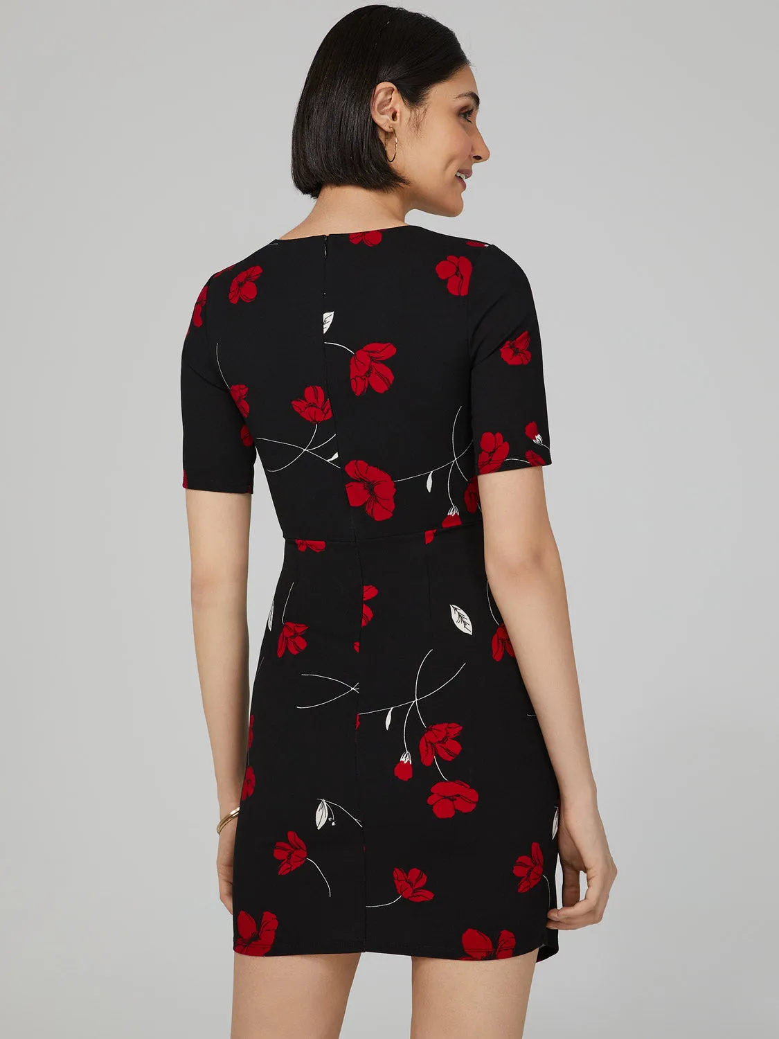 Floral Asymmetric Hem Mini Dress sold by Suzy Shier product image thumbnail 4