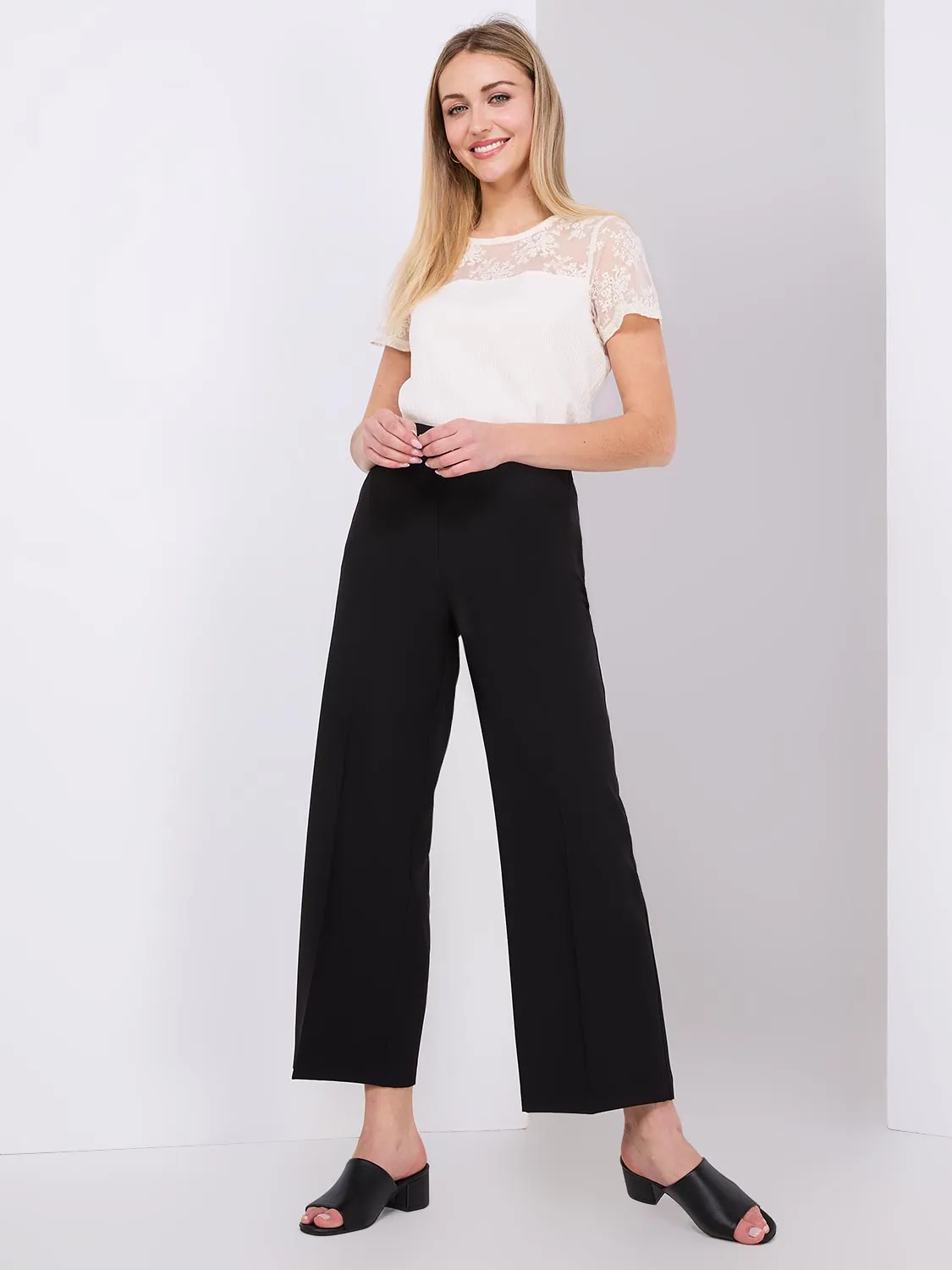 Cropped Wide-Leg Pants With Gold Hardware sold by Suzy Shier product image thumbnail 3