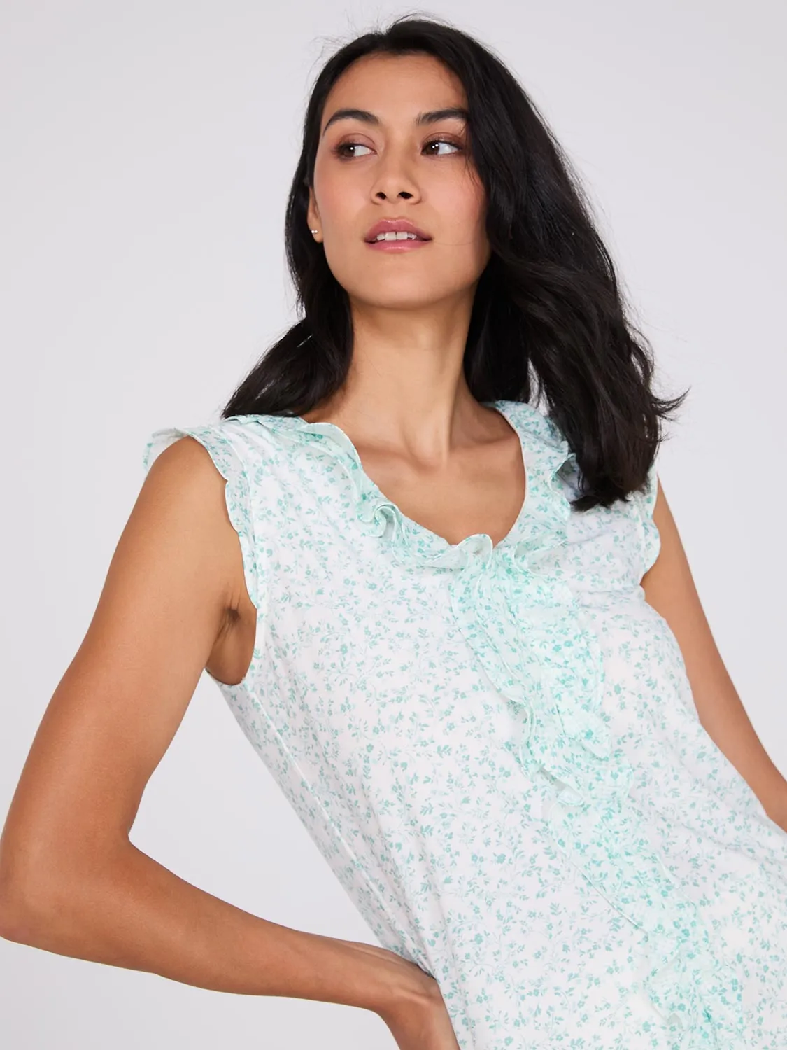 Sleeveless Floral Print V-Neck Top With Ruffle Details sold by Suzy Shier product image thumbnail 2