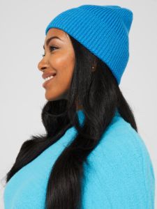 Ribbed-Beanie sold by Suzy Shier