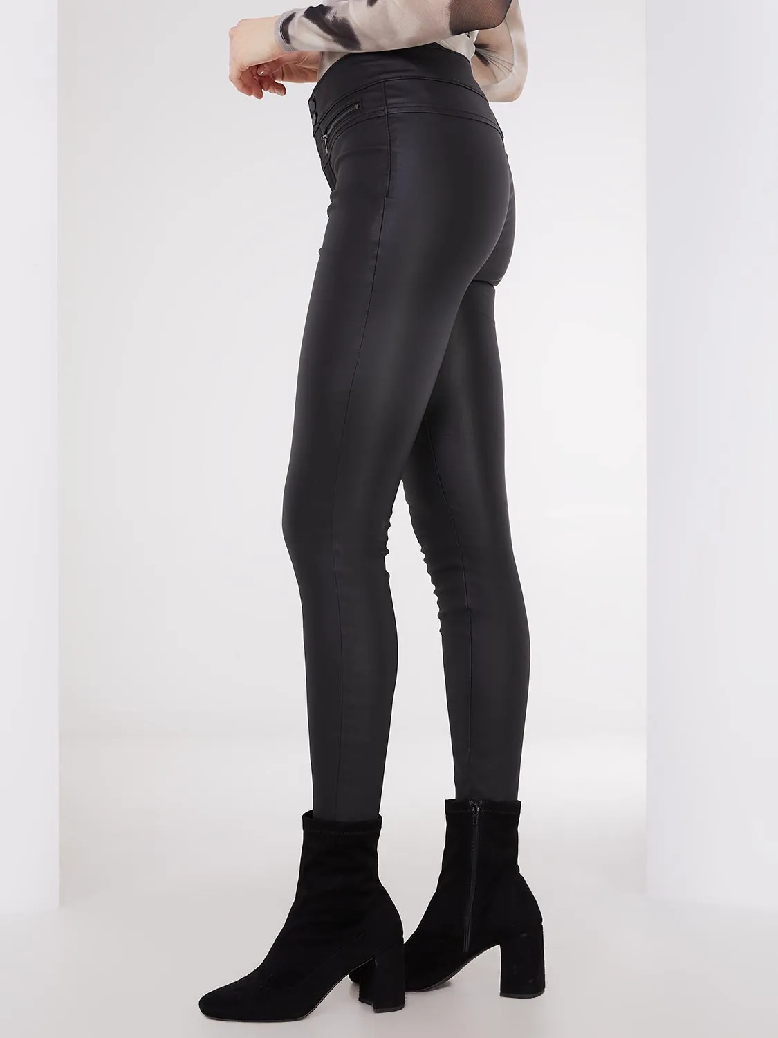 Coated Skinny-Leg Jeans With Zipper Details sold by Suzy Shier product image thumbnail 3