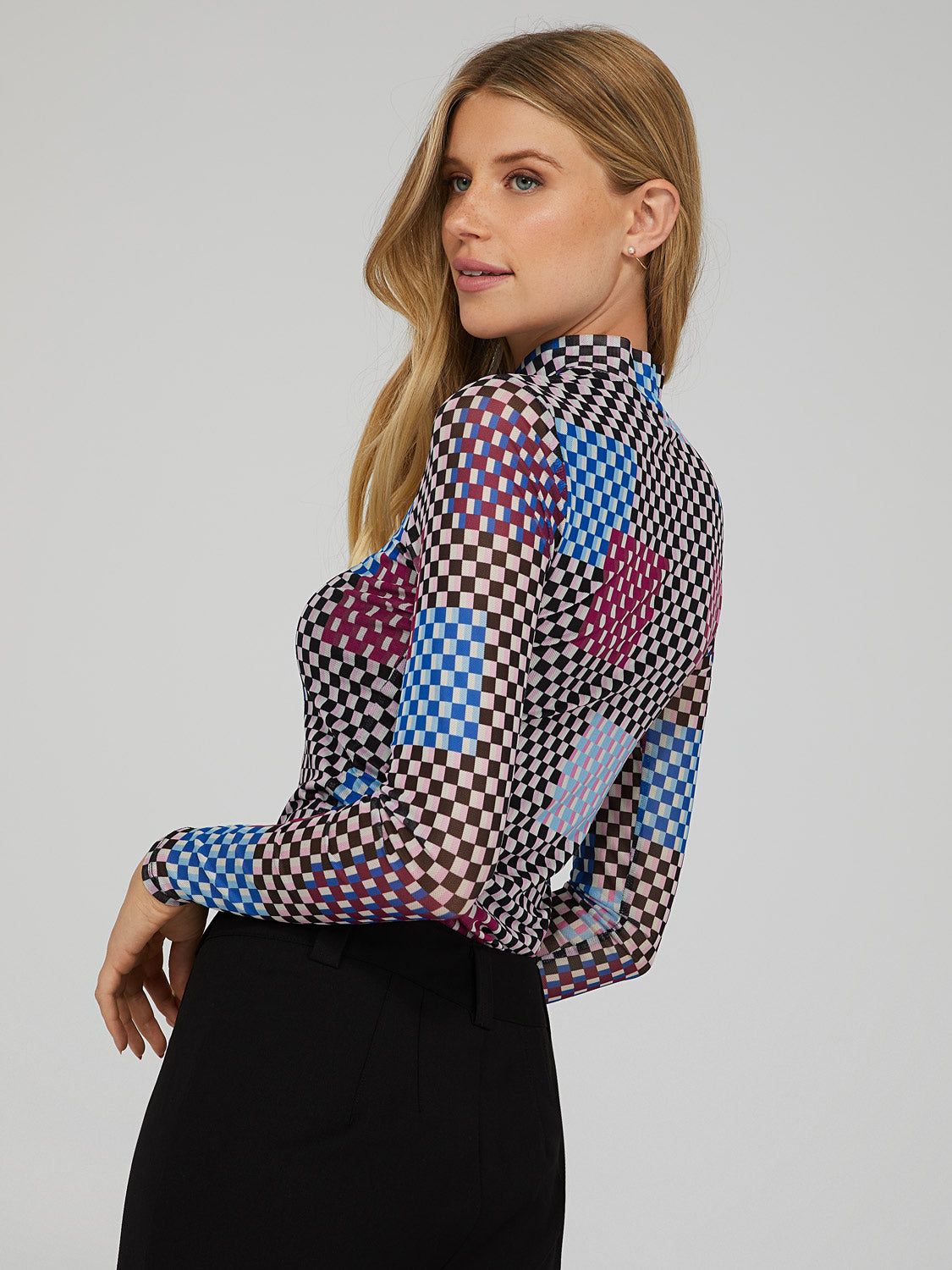 Checker Print Mesh Top sold by Suzy Shier product image thumbnail 3