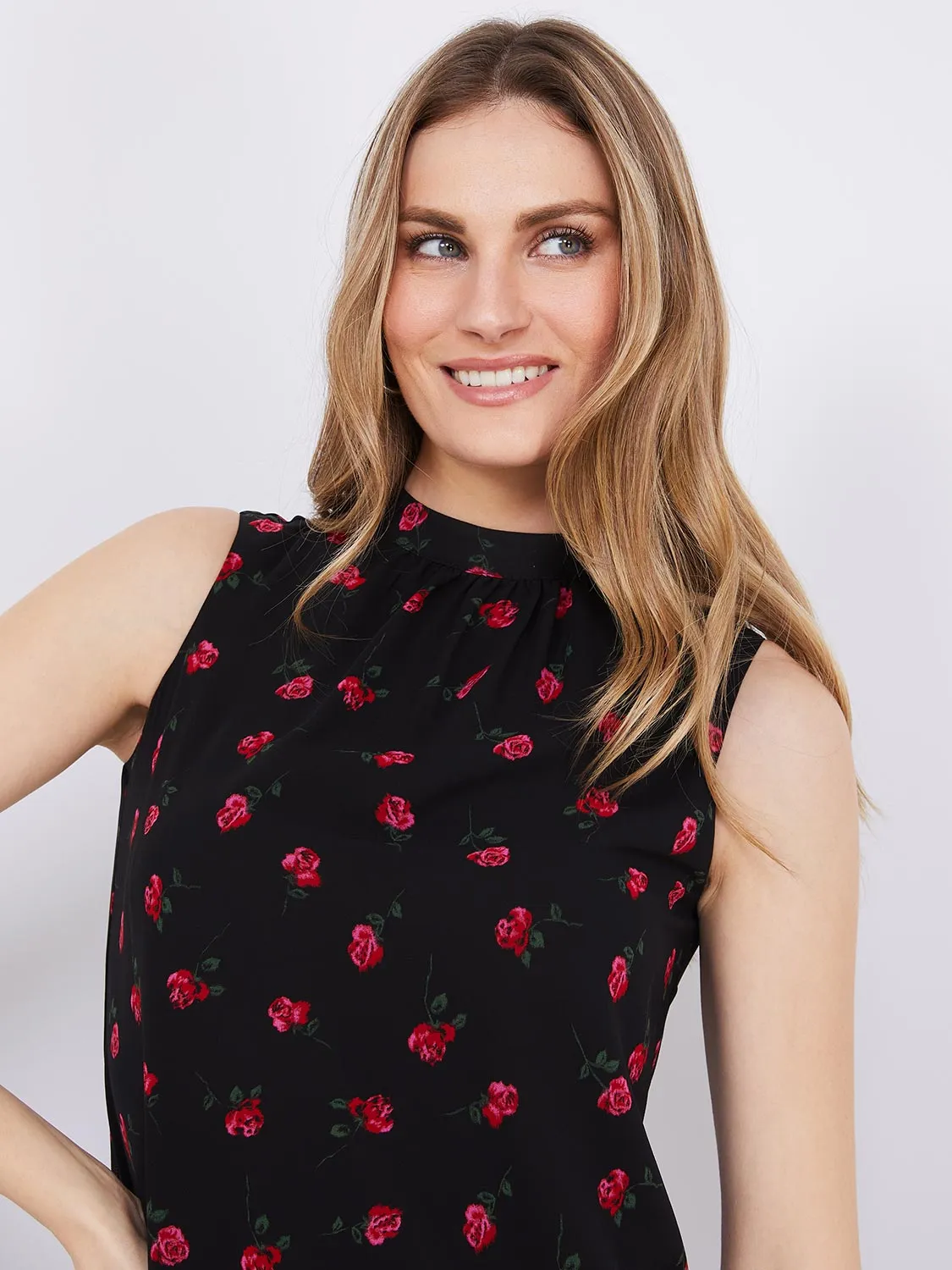 Printed Sleeveless Chiffon Blouse sold by Suzy Shier product image thumbnail 2