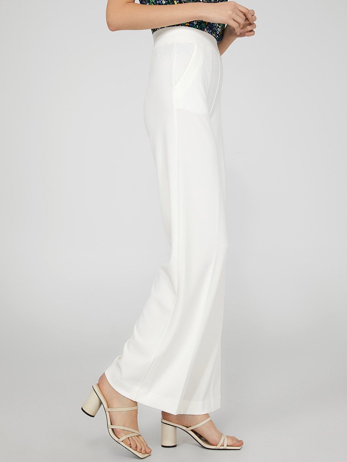 Elastic Waist Pull-On Pants sold by Suzy Shier product image thumbnail 4