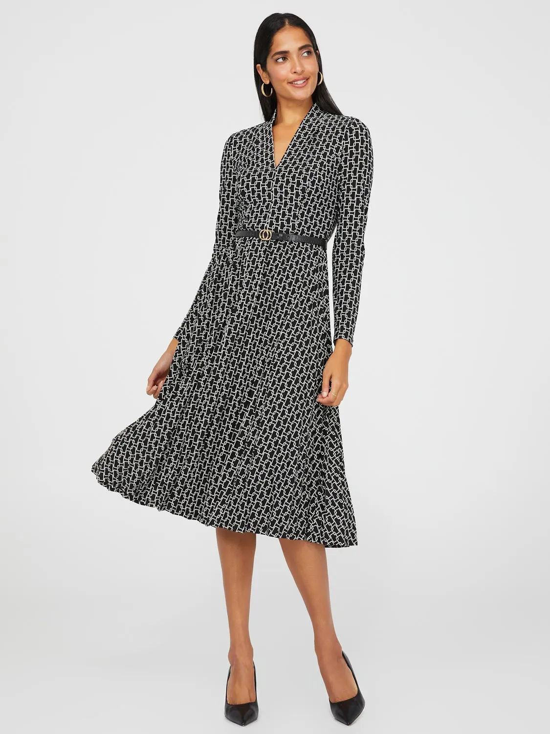 Geo Print Belted Midi Dress With Pleated Skirt sold by Suzy Shier product image thumbnail 2