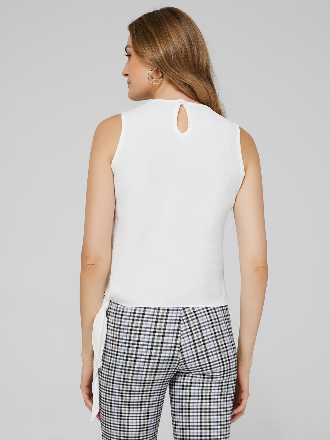 Sleeveless Scoop Neck Top With Side Knot Detail sold by Suzy Shier product image thumbnail 5