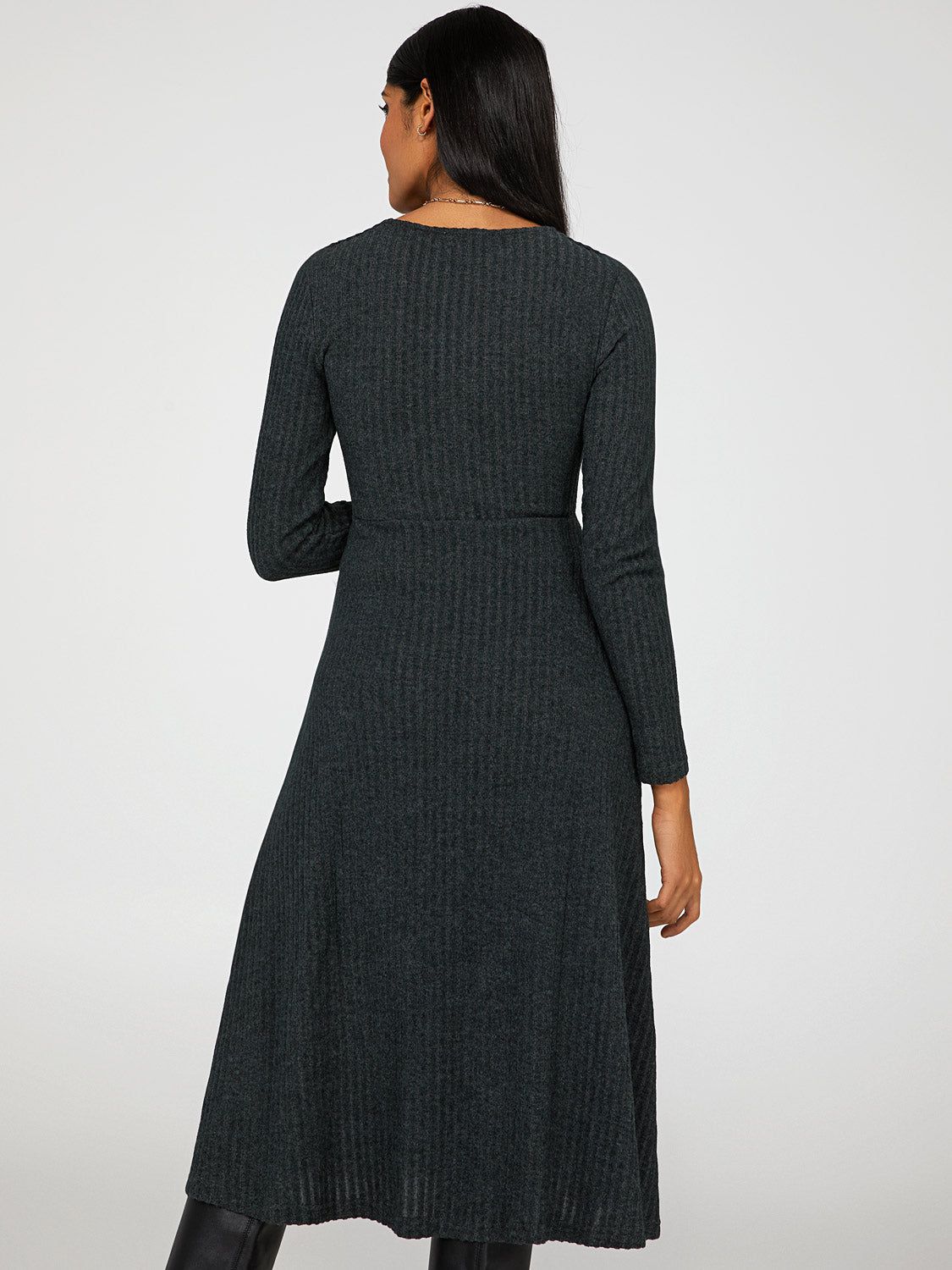 Twisted V-Neck Midi Dress sold by Suzy Shier product image thumbnail 4