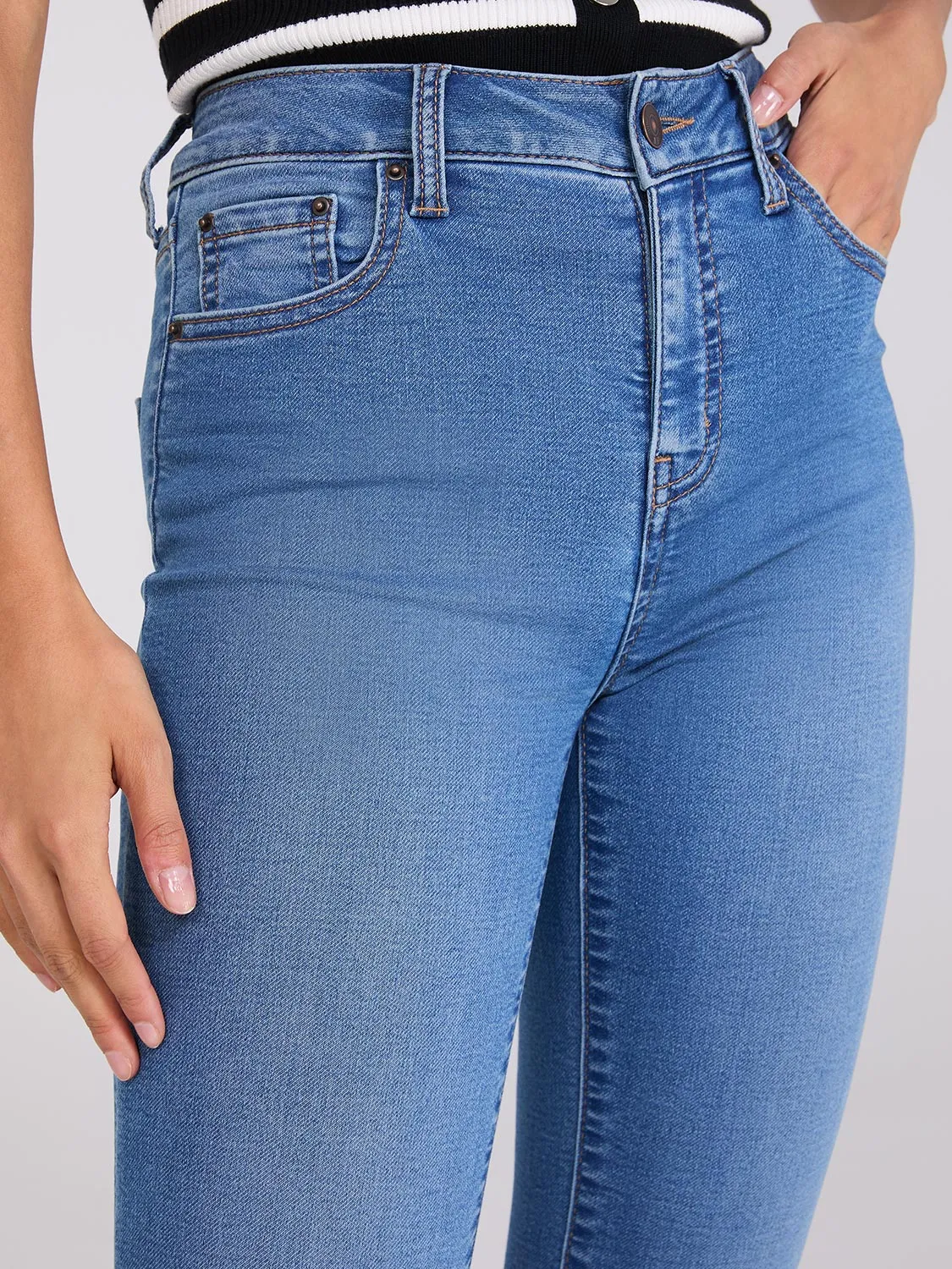 Knit Skinny Leg Jeans sold by Suzy Shier product image thumbnail 2