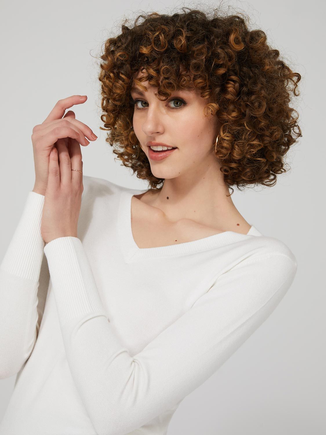 V-Neck Long Sleeve Sweater With Ribbed Cuffs sold by Suzy Shier product image thumbnail 3