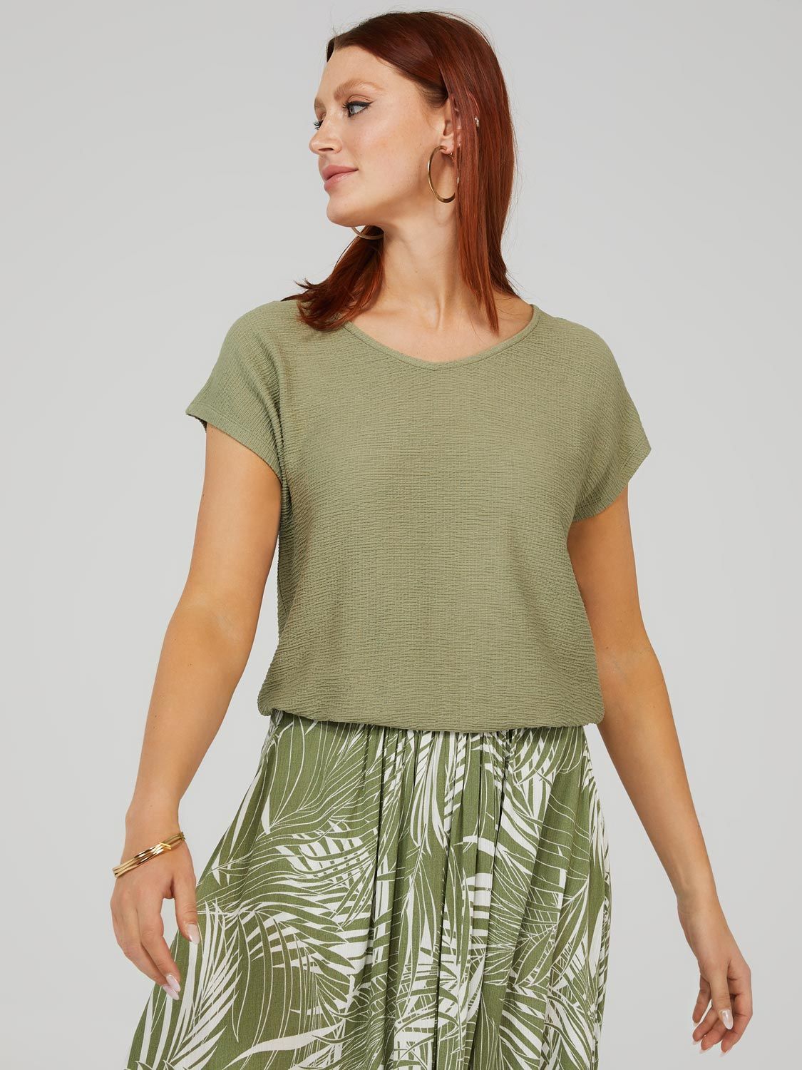 Textured Dolman Sleeve Top With Bottom Band sold by Suzy Shier product image thumbnail 2