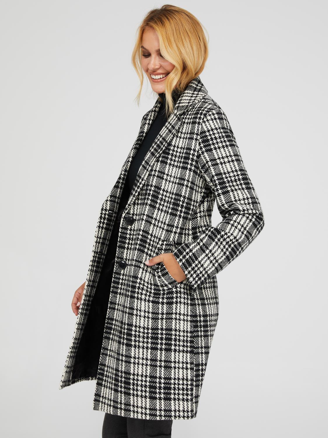 Plaid Single-Breasted Car Coat With Welt Pockets sold by Suzy Shier product image thumbnail 4