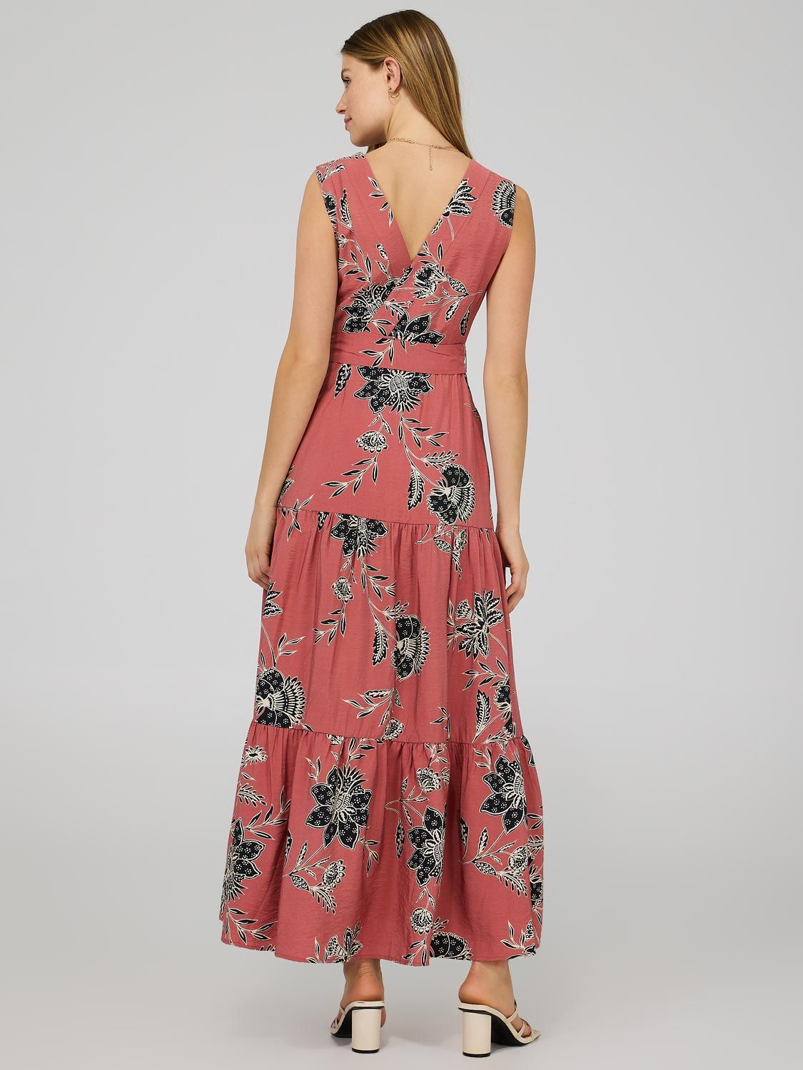 Printed Crinkle 2-Tier Maxi Dress sold by Suzy Shier product image thumbnail 6