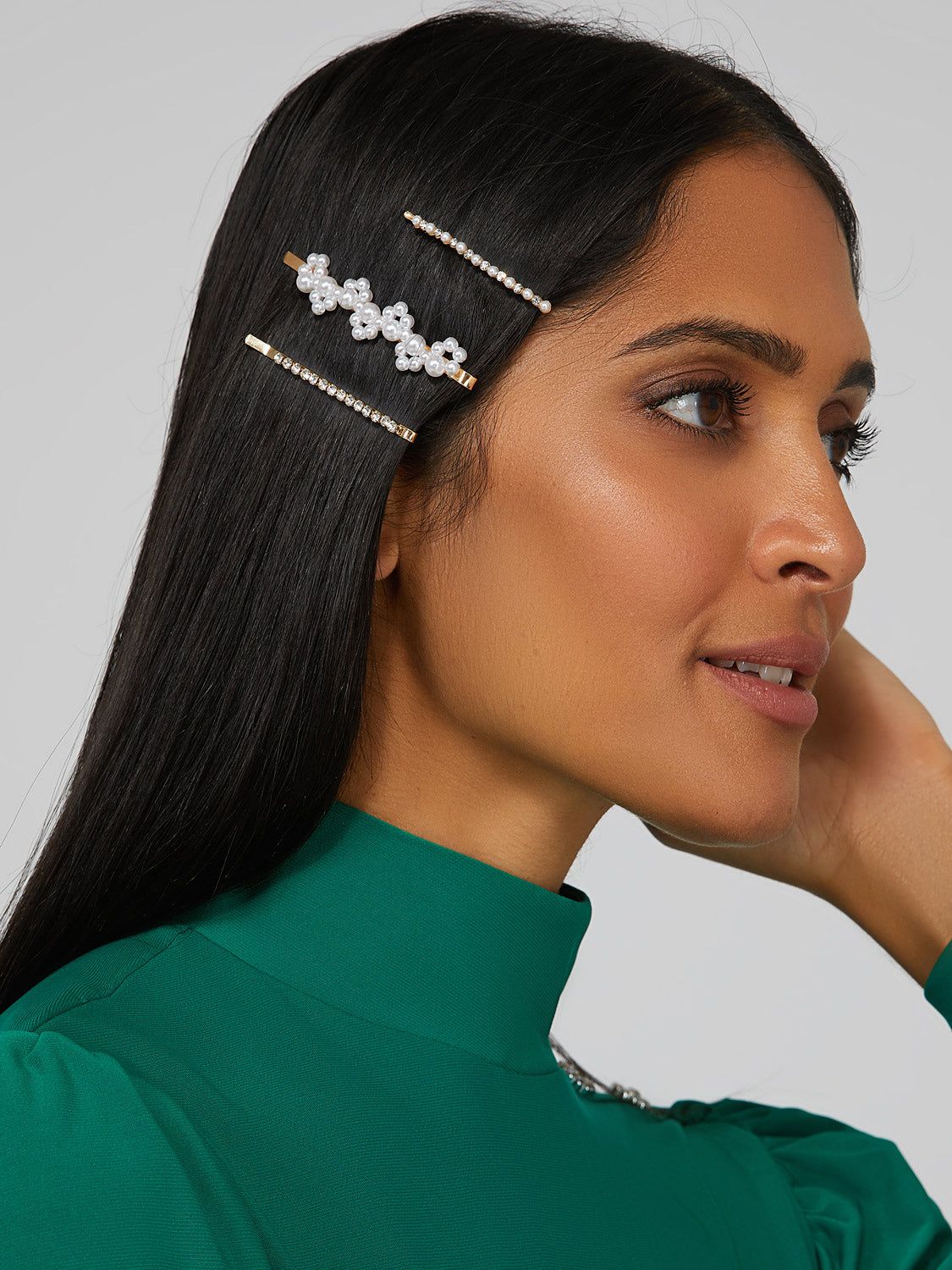 3-Pack Pearl Flower Barrette sold by Suzy Shier product image thumbnail 2