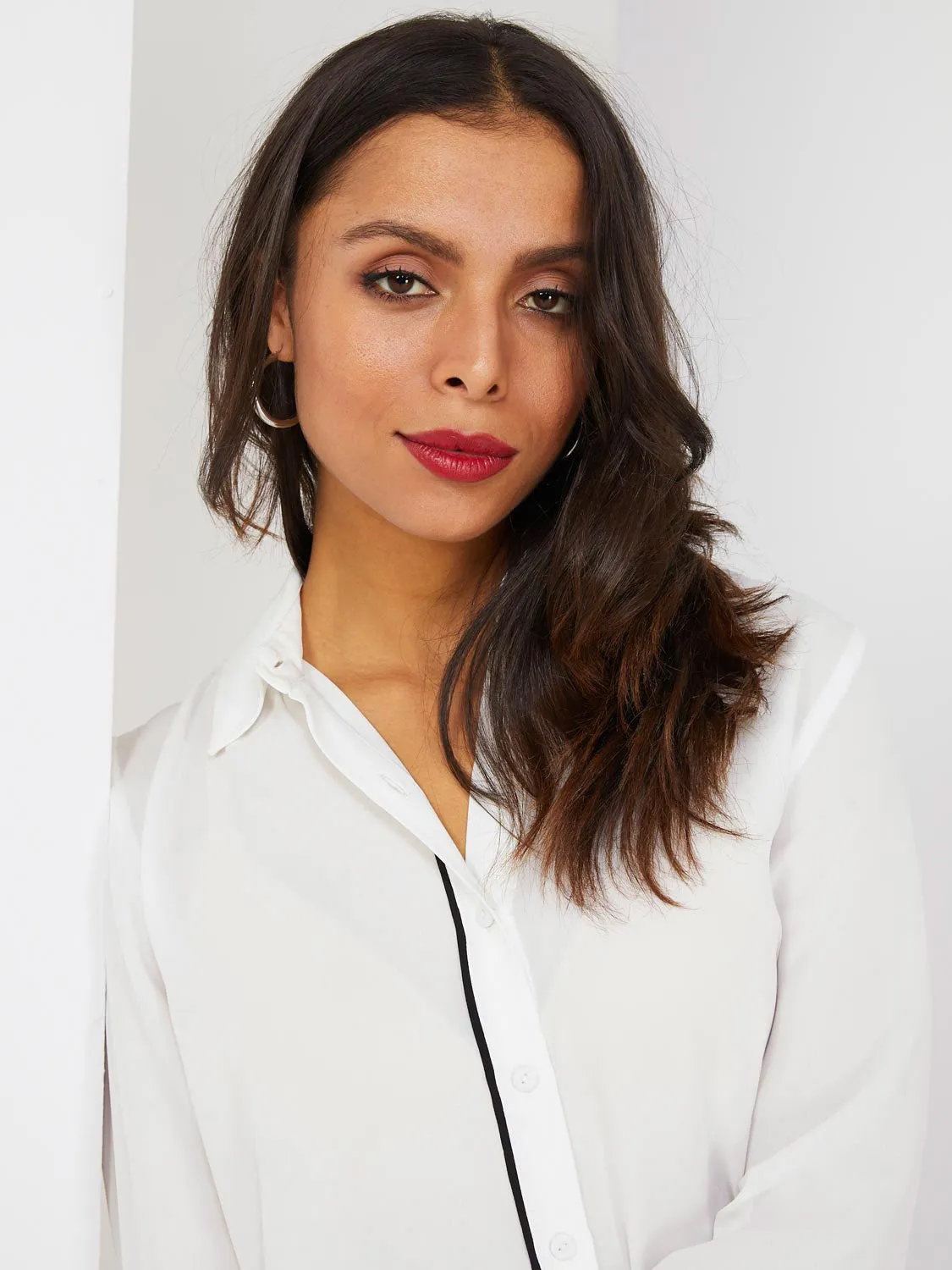 Button-Front Blouse With Contrast Piping sold by Suzy Shier product image thumbnail 3