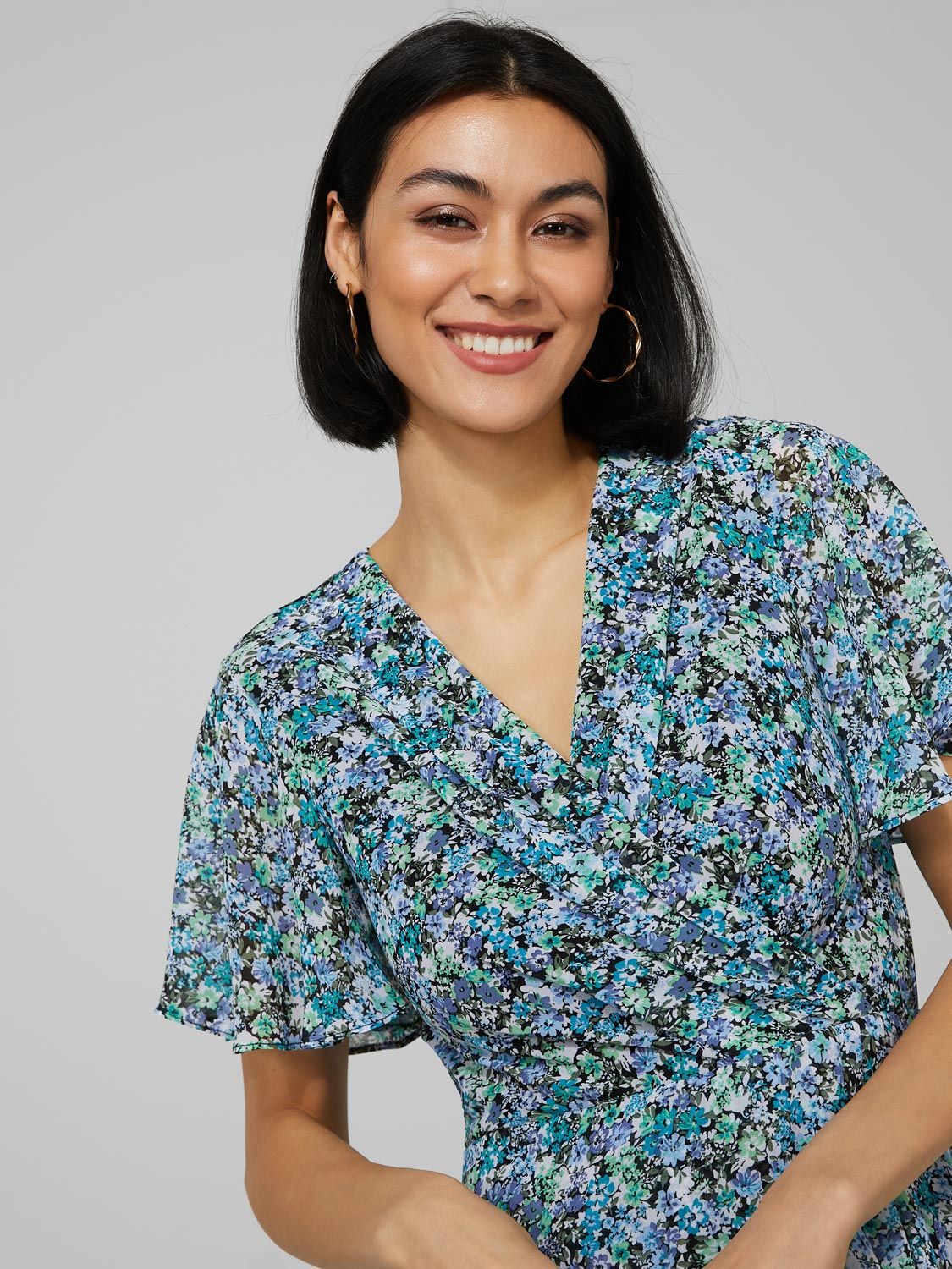 Ditsy Floral Crossover Skater Dress sold by Suzy Shier product image thumbnail 3