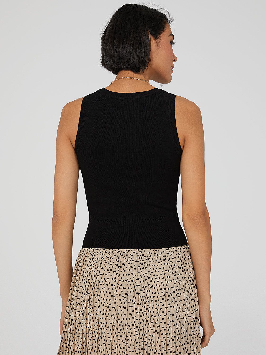 Sleeveless Crew Neck Sweater Knit Top sold by Suzy Shier product image thumbnail 20