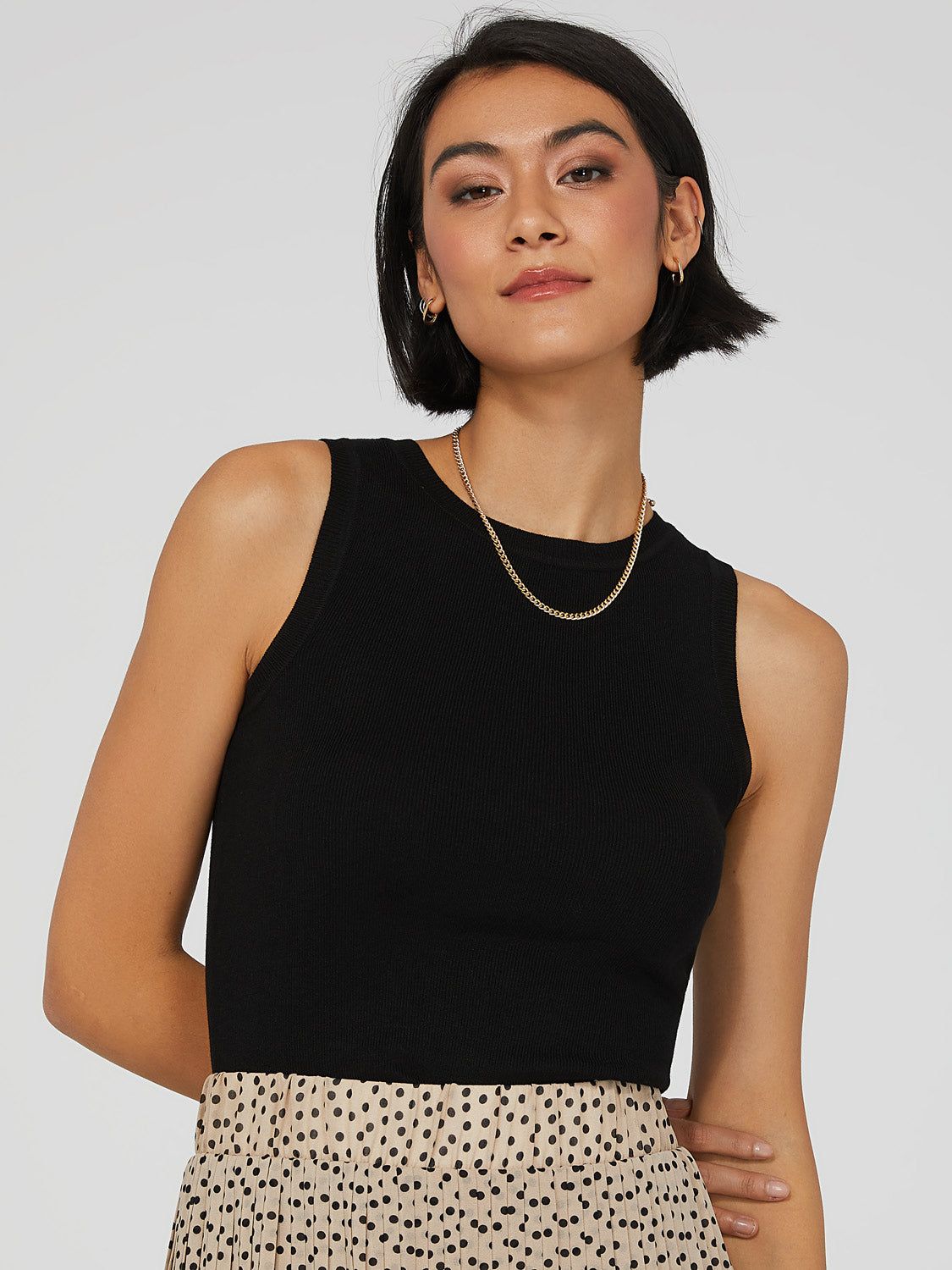 Sleeveless Crew Neck Sweater Knit Top sold by Suzy Shier product image thumbnail 18