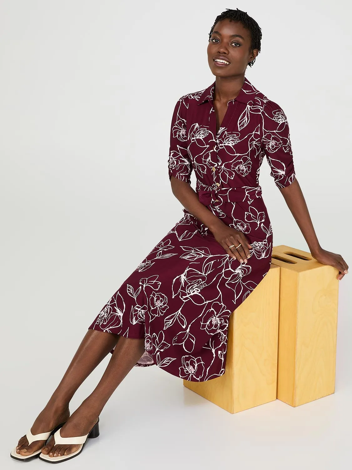 Floral Print Button-Front Midi Dress With Pockets sold by Suzy Shier product image thumbnail 2