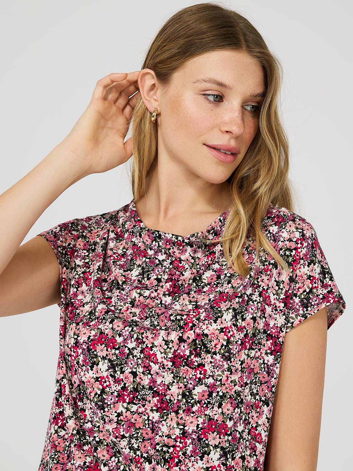 Draped Neck Dolman Sleeve Top sold by Suzy Shier product image thumbnail 2