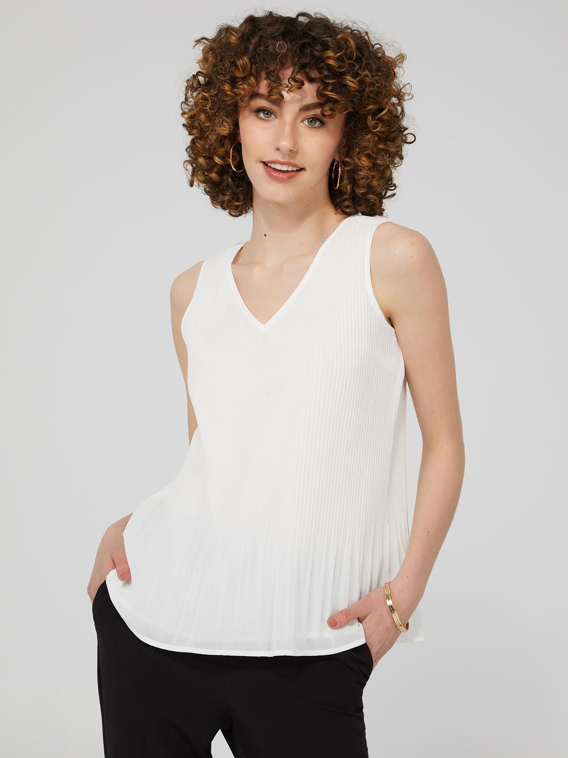 Crepe Chiffon Pleated V-Neck Top sold by Suzy Shier product image thumbnail 2