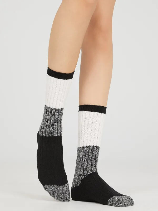 2-Pack Of Solid And Colour Block Socks sold by Suzy Shier
