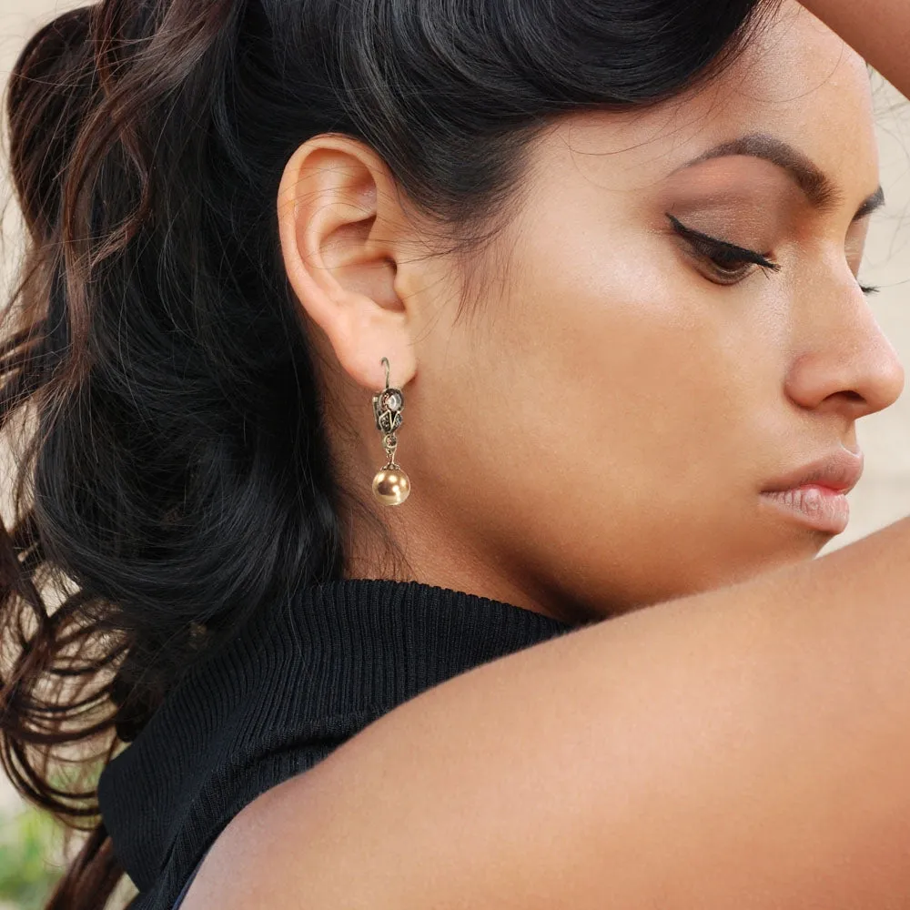 Classic Vintage Pearl Earrings E1007 sold by Sweet Romance product image thumbnail 3