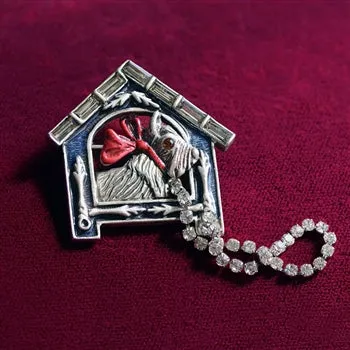 Art Deco Scotty the Scottish Terrier Scottie Dog Pin P706 sold by Sweet Romance