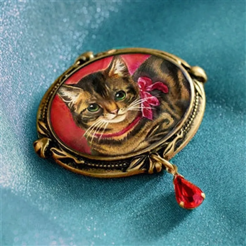 Kitty Valentine Pin P332 sold by Sweet Romance