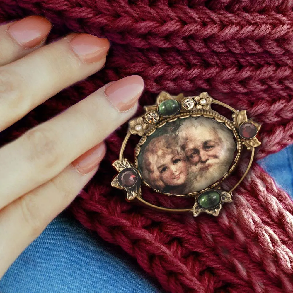 Vintage Christmas Santa & Me Pin P330-S sold by Sweet Romance product image thumbnail 2