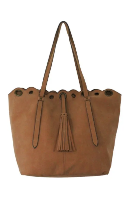 Vienna Tote in Cognac sold by T-Shirt & Jeans