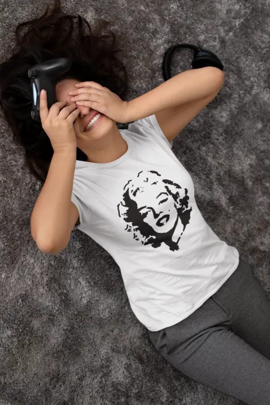 Marilyn Monroe Silhouette T-Shirt sold by T-Shirt Addicts