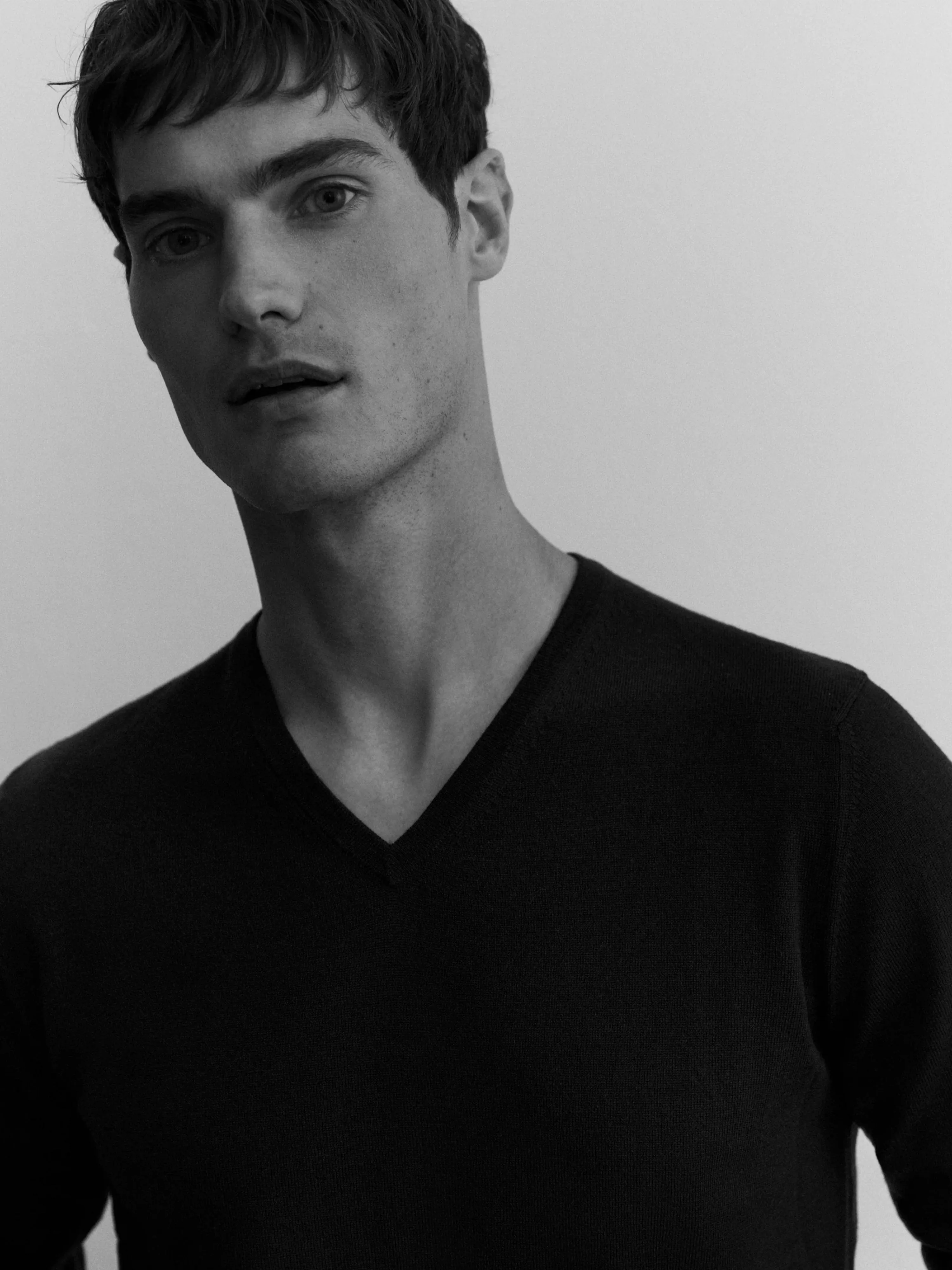 The Merino Wool V-Neck Jumper sold by T.M.Lewin product image thumbnail 5