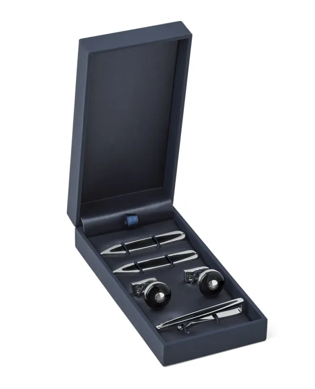 The Shirt Accessory Gift Set sold by T.M.Lewin