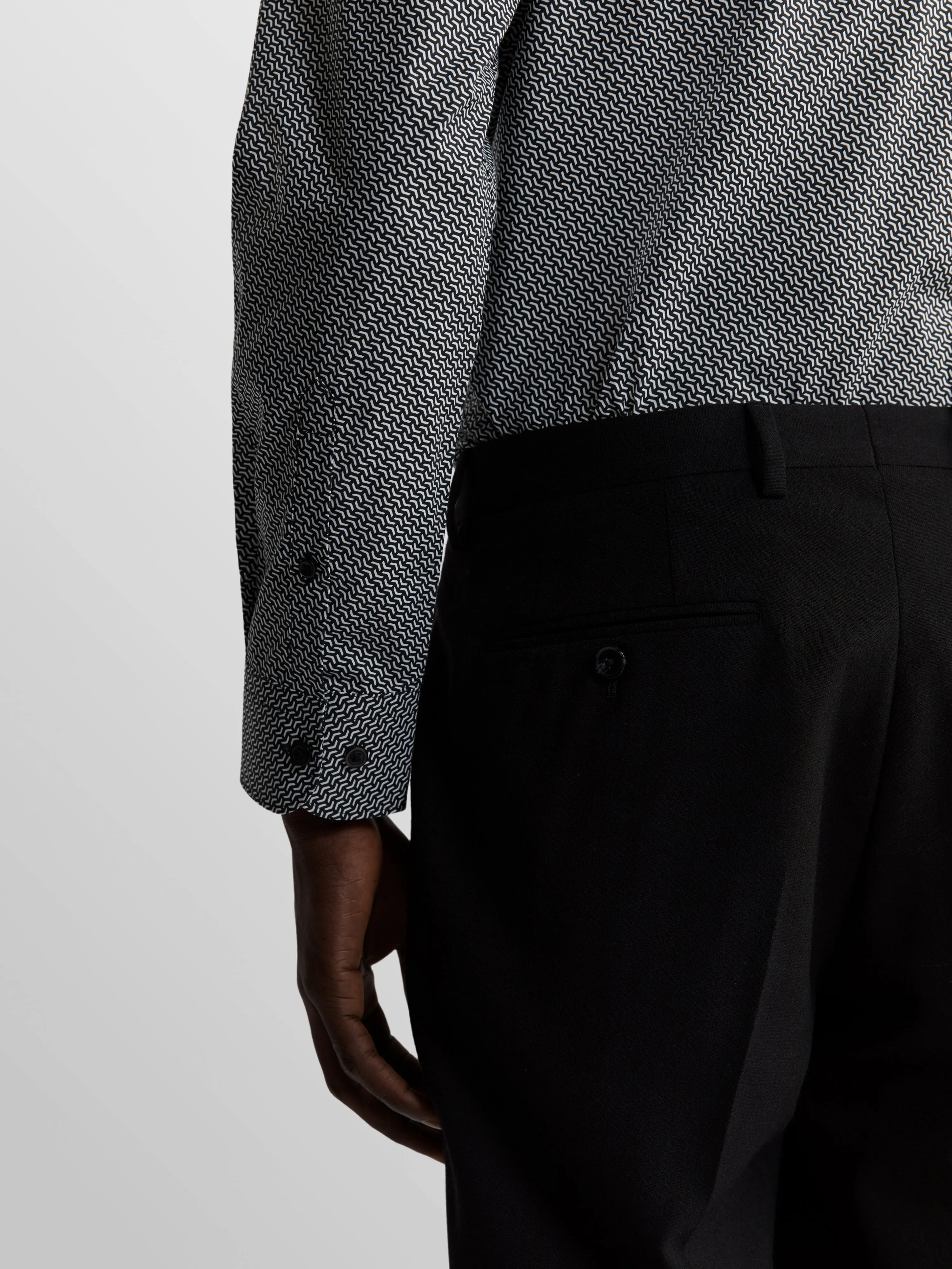 The Printed Poplin Slim Fit Shirt sold by T.M.Lewin product image thumbnail 4