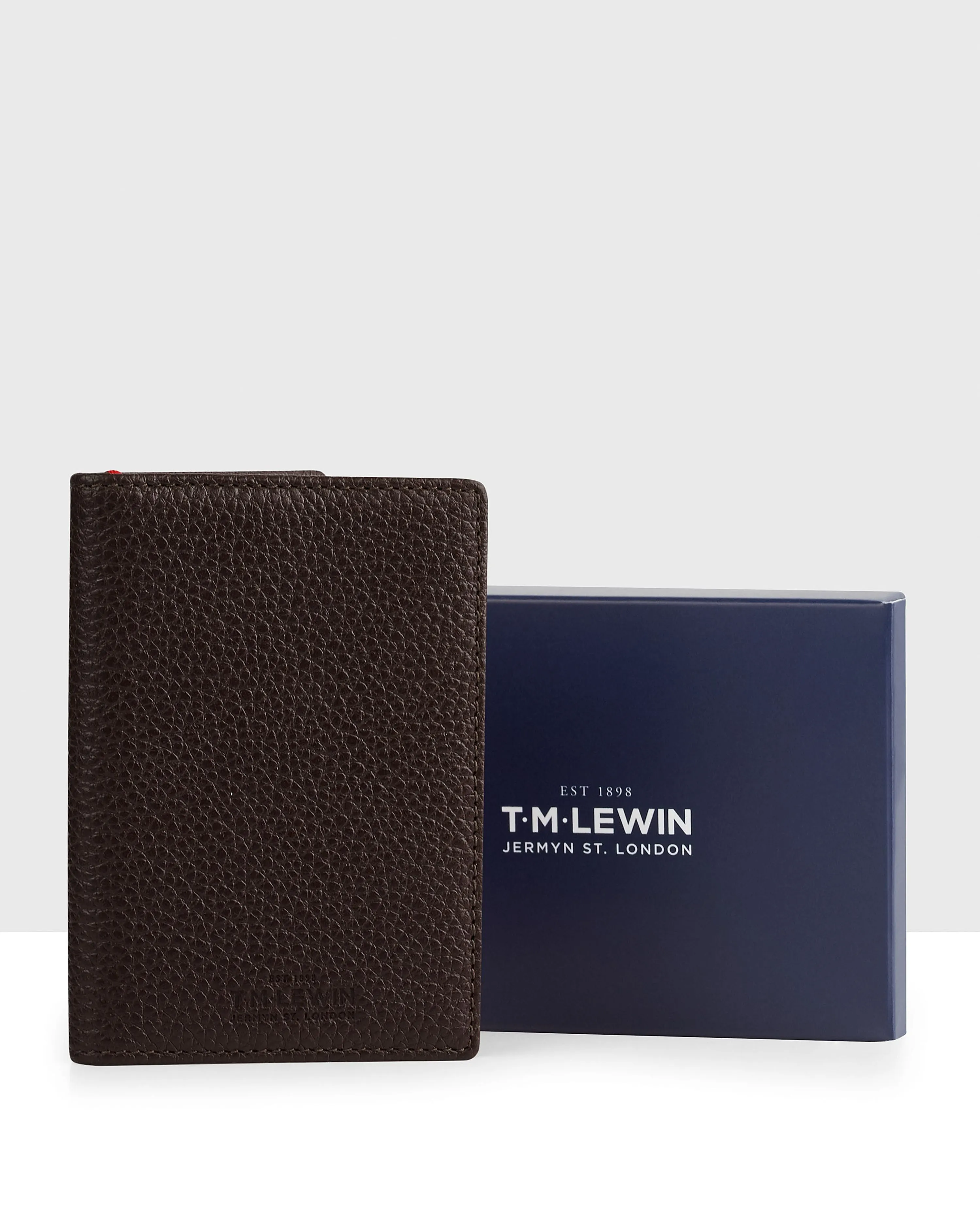 Leather Bifold Cardholder Brown sold by T.M.Lewin product image thumbnail 4