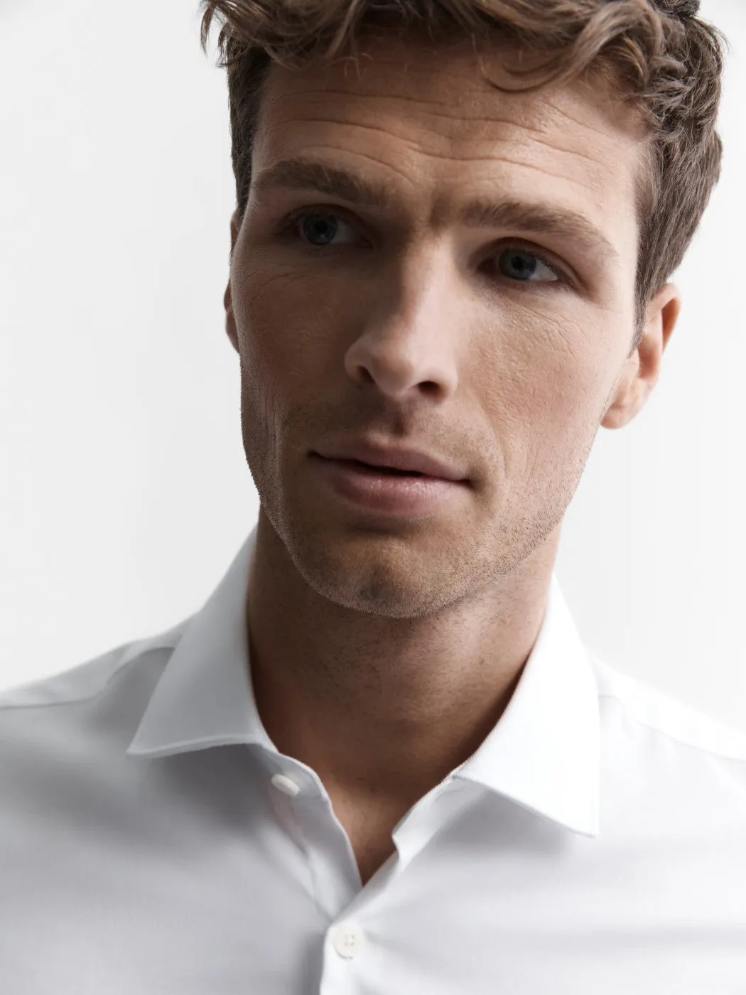 Non-Iron White Twill Super Fitted Single Cuff Classic Collar Shirt sold by T.M.Lewin product image thumbnail 3