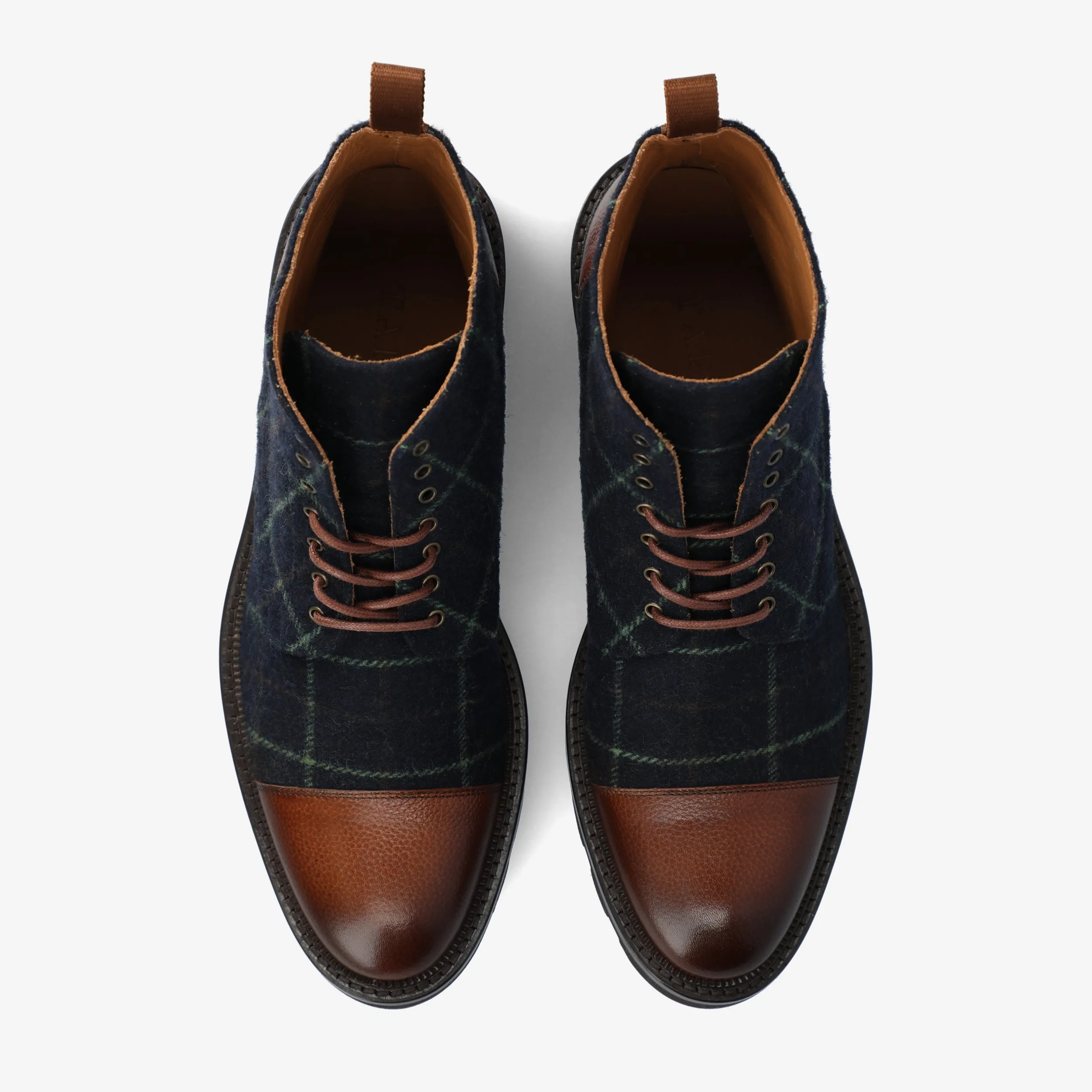 The Jack in Navy Tweed sold by Taft product image thumbnail 3