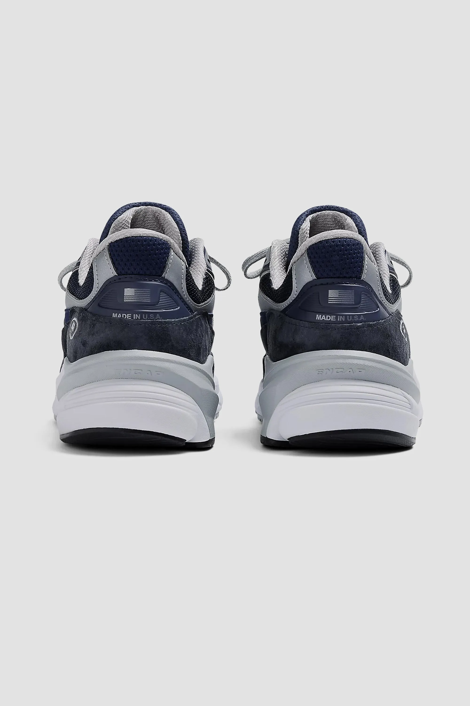 New Balance Men's Made in USA 990v6 in Navy/White sold by Tag product image thumbnail 4